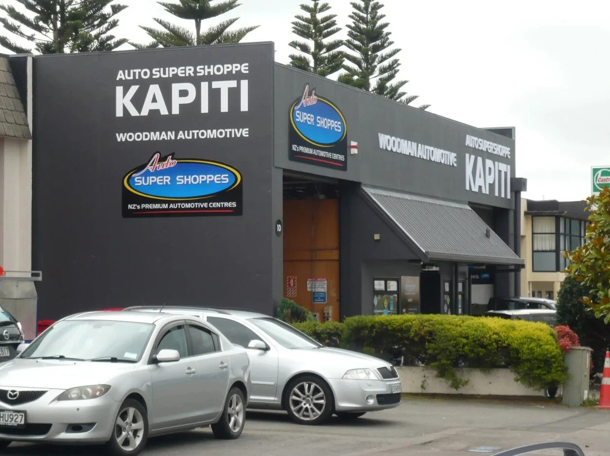 auto super kapiti's Store