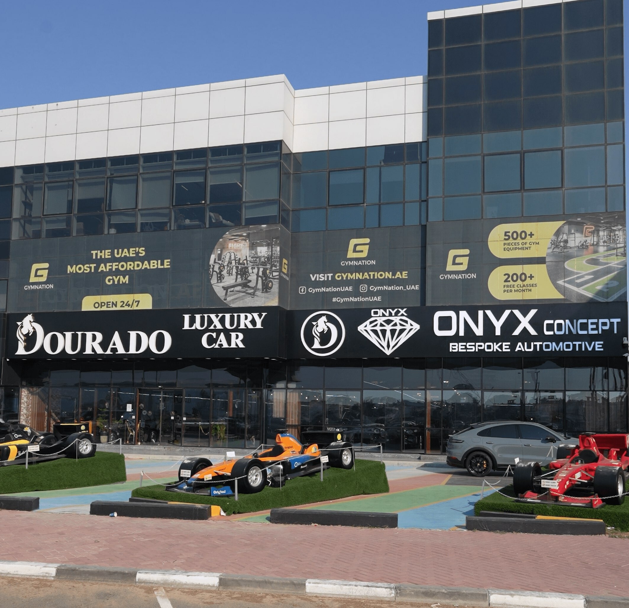 Dourado Luxury Car's Store