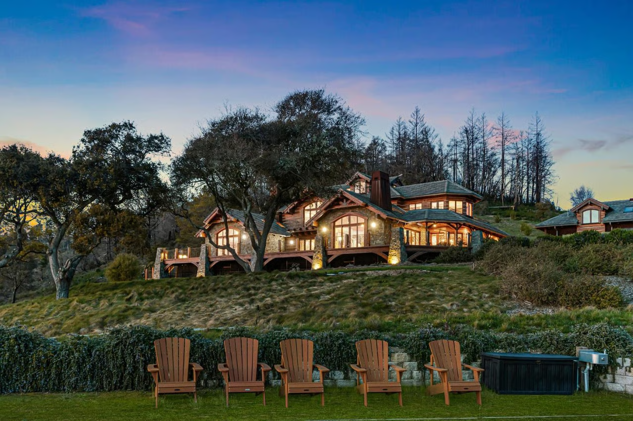 The Portola group's Store