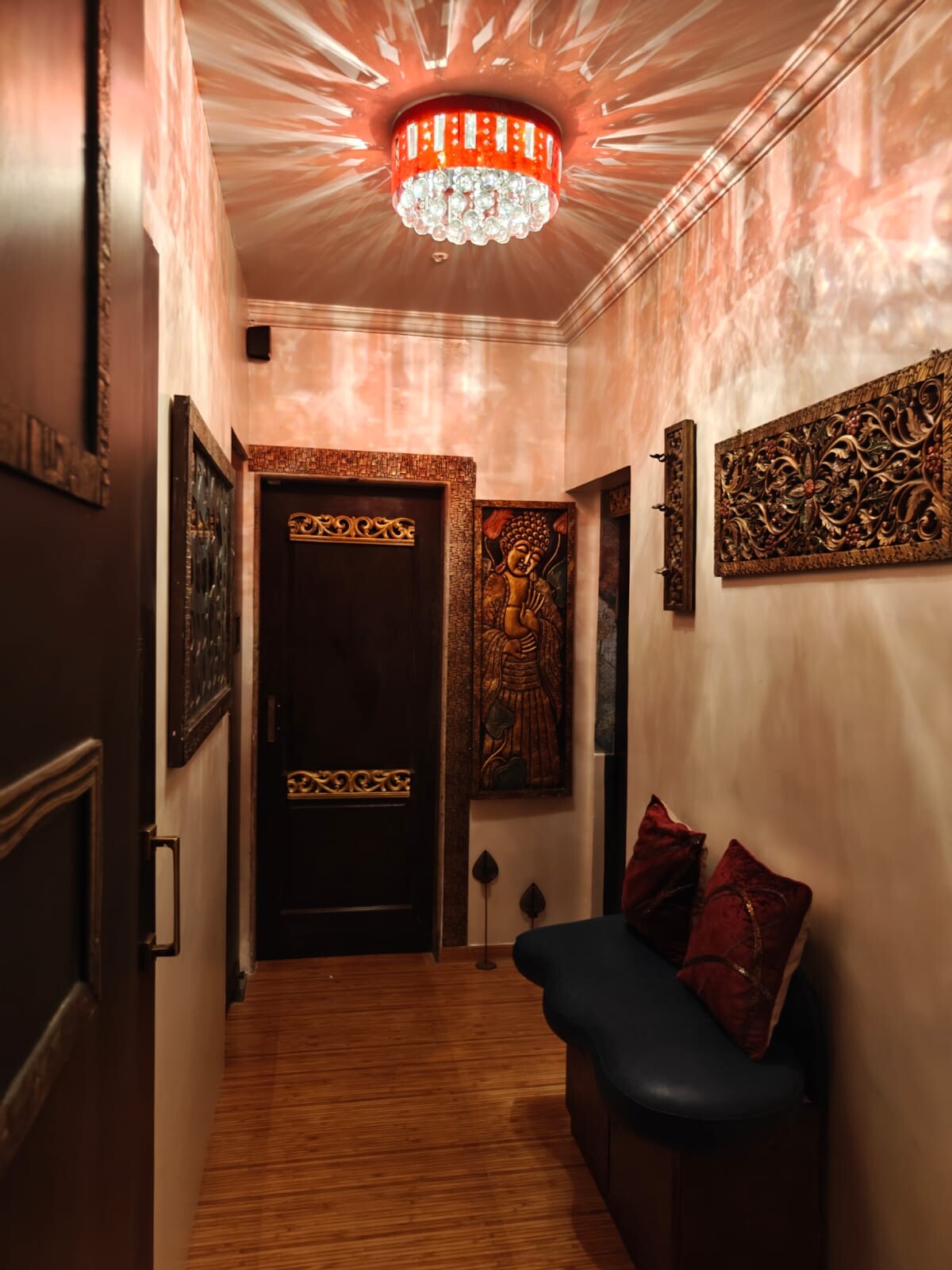 Moksham Spa Bandra's Store